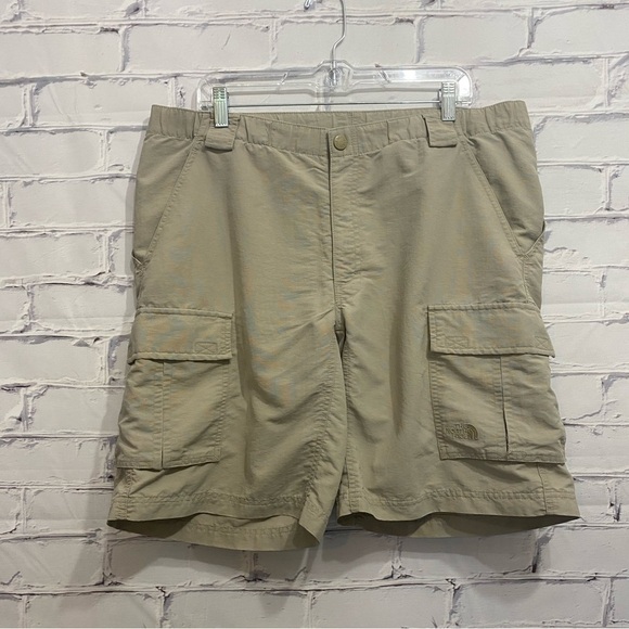 The North Face Other - Men's North face casual outdoor shorts